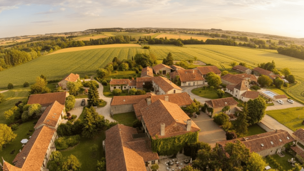 How Far in Advance Do You Need to Book a Wedding Venue in France? 3
